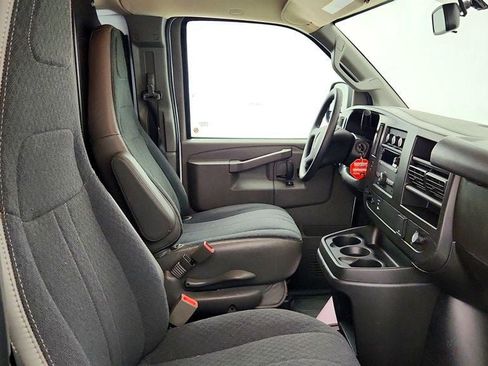 Used 2025 GMC Savana 2500 w/ Driver Convenience Package RWD image 23