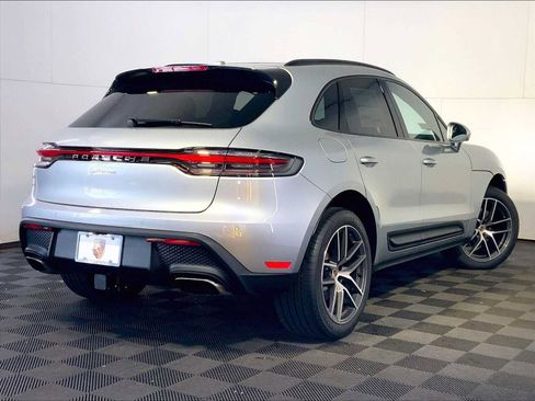 New 2026 Porsche Macan image 7