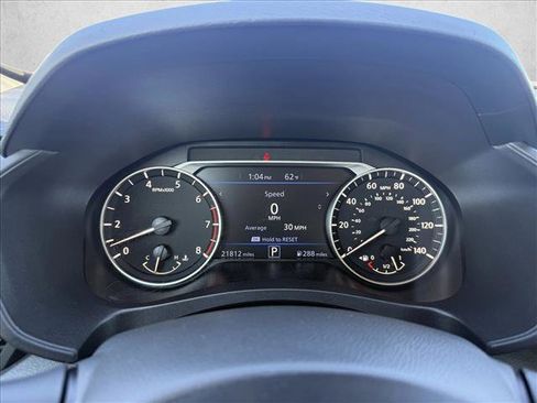 Used 2025 Nissan Altima 2.5 SV image 15