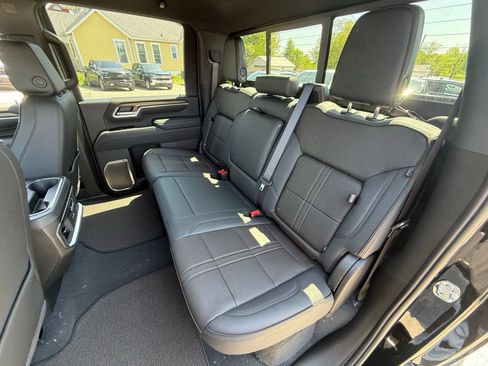 New 2026 Chevrolet Silverado 2500 High Country w/ Midnight Edition AWD/4WD image 30