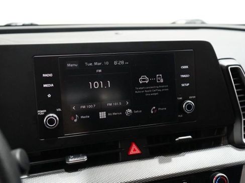 Used 2025 Kia Sportage LX image 25