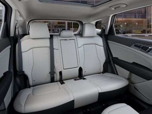 New 2026 Kia Sportage EX image 16