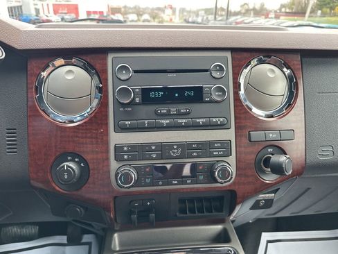 Used 2012 Ford F250 King Ranch w/ King Ranch w/Chrome Pkg image 20