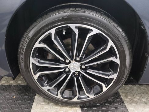 Used 2014 Toyota Corolla S FWD image 27