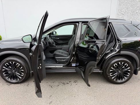 Certified 2026 Nissan Rogue SV AWD/4WD image 18