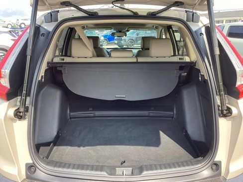 Used 2019 Honda CR-V Touring image 8