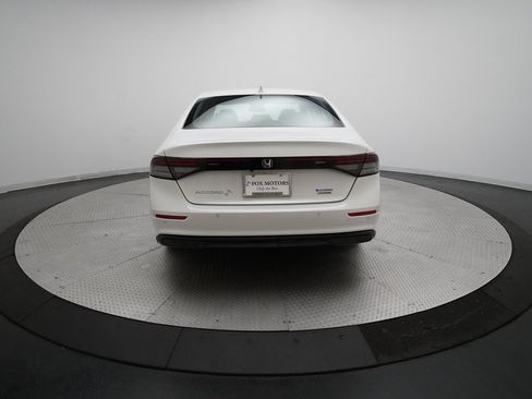 Certified 2023 Honda Accord Touring image 25