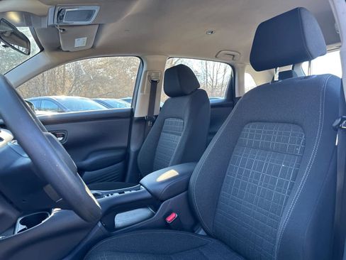 Certified 2025 Honda HR-V LX image 14