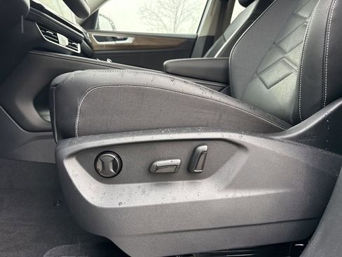 New 2026 Volkswagen Atlas SE FWD image 26