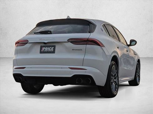 Used 2024 Maserati Grecale GT image 5