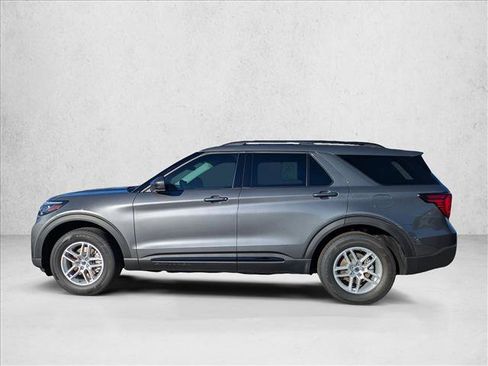 New 2026 Ford Explorer Active w/ Active Comfort Package image 5