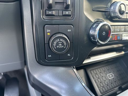 New 2025 Ford F150 Lariat w/ Equipment Group 502A High image 16