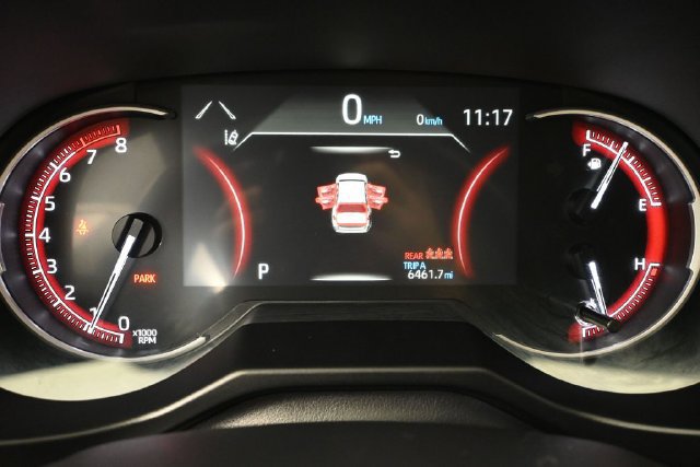 Used 2025 Toyota RAV4 LE FWD image 23