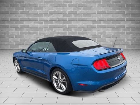 Used 2021 Ford Mustang Premium w/ Pony Package image 5