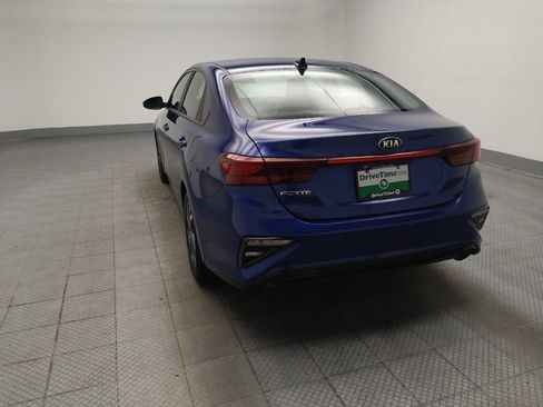 Used 2020 Kia Forte LXS FWD image 5