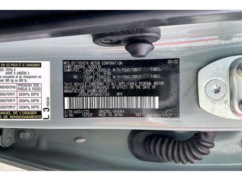 Used 2022 Toyota 4Runner TRD Off-Road Premium w/ 4Runner Black Package (TMS) image 35