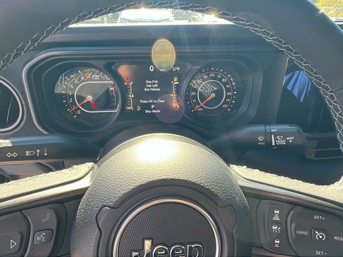 New 2026 Jeep Gladiator Rubicon w/ Steel Power Dome Hood Package image 24