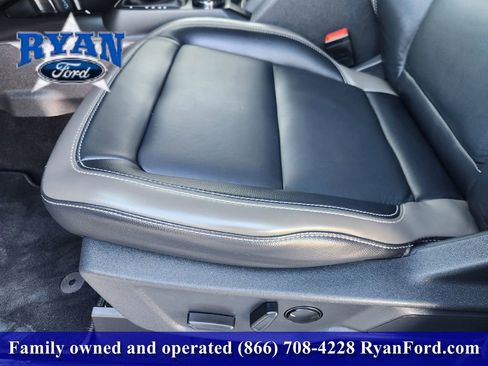 Certified 2025 Ford Bronco Outer Banks w/ Sasquatch Package image 19