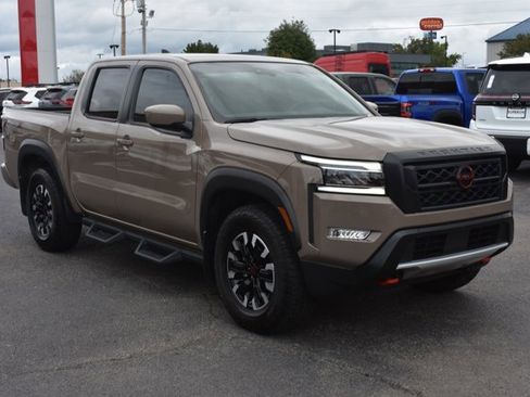 Used 2023 Nissan Frontier Pro-X w/ Technology Package image 3