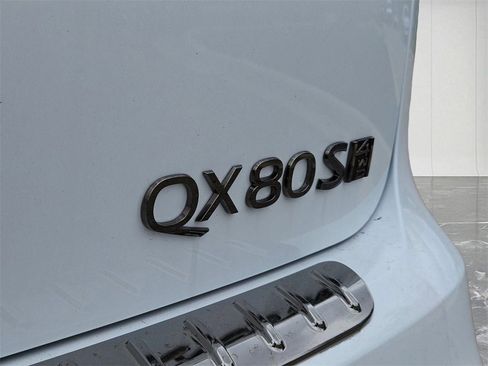 New 2026 INFINITI QX80 SPORT image 10