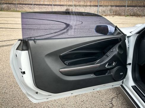 Used 2014 Chevrolet Camaro ZL1 image 61