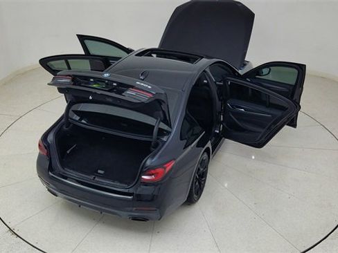 Used 2023 BMW 530e 530e iPerformance w/ M Sport Package image 88