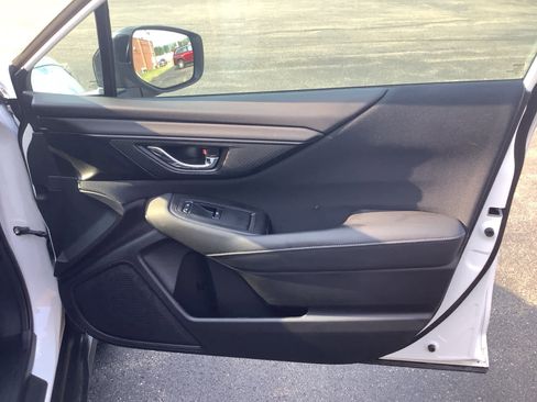 Certified 2025 Subaru Outback Premium image 36