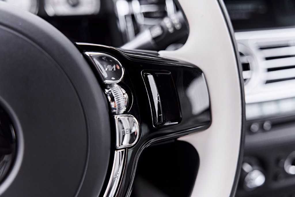Used 2020 Rolls-Royce Wraith RWD image 62