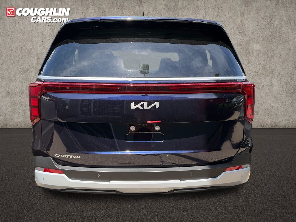 New 2026 Kia Carnival FWD image 5