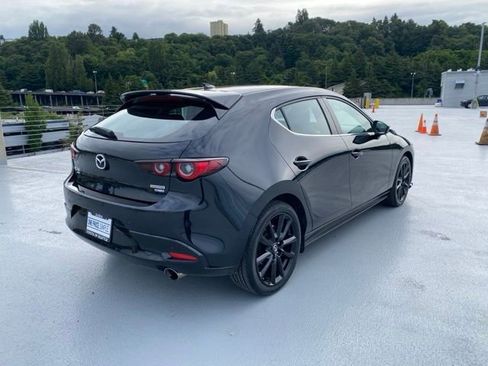 Used 2023 MAZDA MAZDA3 Hatchback w/Premium Plus Pkg AWD/4WD image 8
