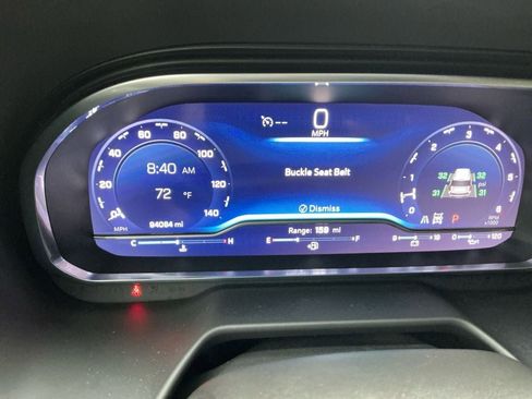 Used 2022 Chevrolet Suburban Premier image 17