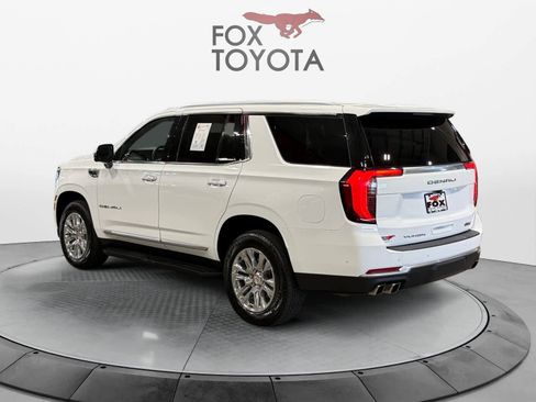 Used 2025 GMC Yukon Denali AWD/4WD image 4