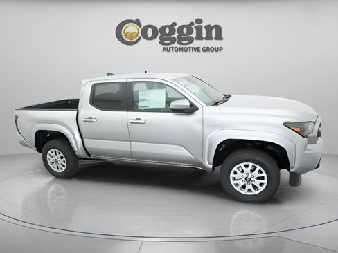 New 2026 Toyota Tacoma SR5 AWD/4WD image 28