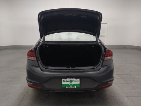 Used 2020 Hyundai Elantra SE FWD image 29