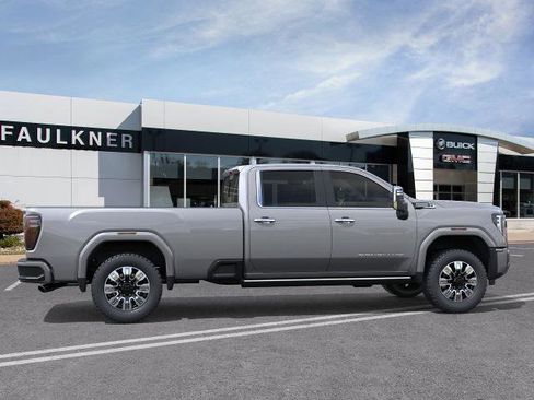 New 2026 GMC Sierra 2500 Denali w/ Denali Reserve Package image 5