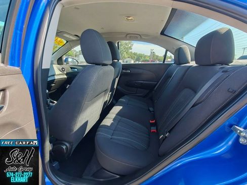 Used 2016 Chevrolet Sonic LT FWD image 16