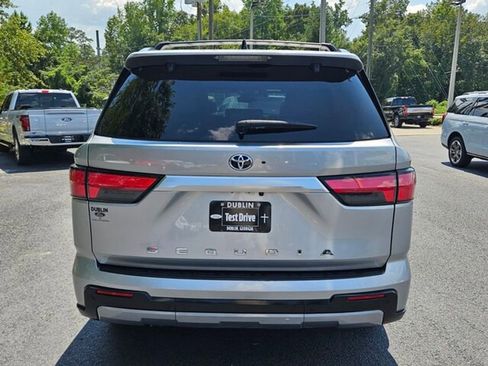 Used 2023 Toyota Sequoia Capstone image 13