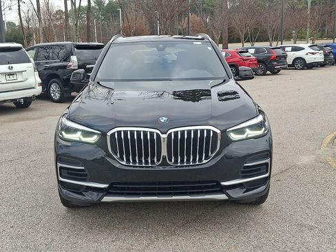 Used 2022 BMW X5 xDrive40i w/ Climate Comfort Package image 2