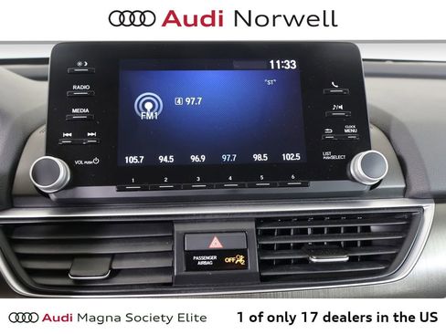 Used 2019 Honda Accord LX image 5