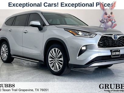 Used 2023 Toyota Highlander Platinum