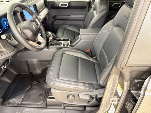 New 2026 Ford Bronco Badlands AWD/4WD image 19