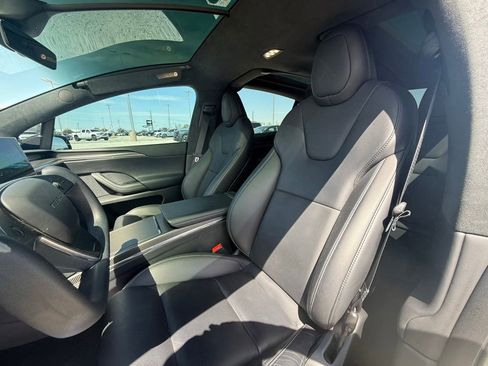 Used 2022 Tesla Model X Plaid image 26