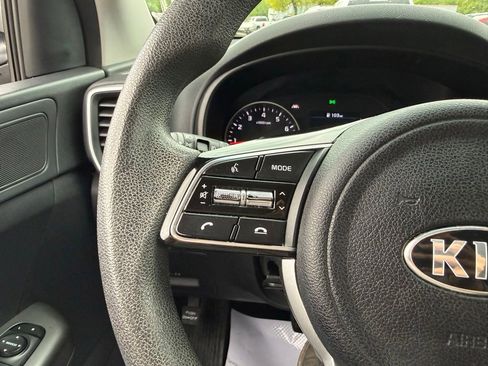 Used 2021 Kia Sportage LX AWD/4WD image 28