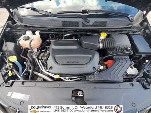 Used 2022 Chrysler Pacifica Touring-L FWD image 29