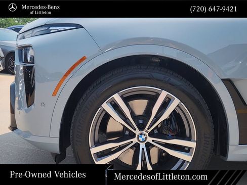 Used 2026 BMW X7 xDrive40i w/ M Sport Package AWD/4WD image 9