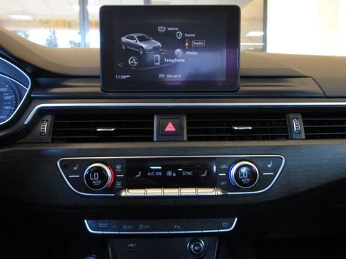 Used 2019 Audi A4 2.0T Premium image 18