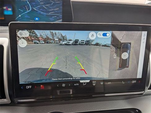 Used 2025 Ford Expedition Active image 22