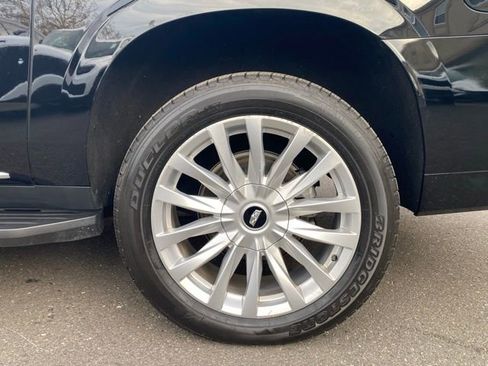 Used 2022 Cadillac Escalade ESV Luxury image 20