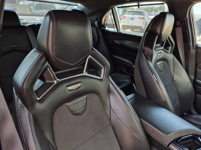 Used 2016 Cadillac CTS V w/ Luxury Package RWD image 15