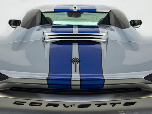 Used 2024 Chevrolet Corvette E-Ray AWD/4WD image 39